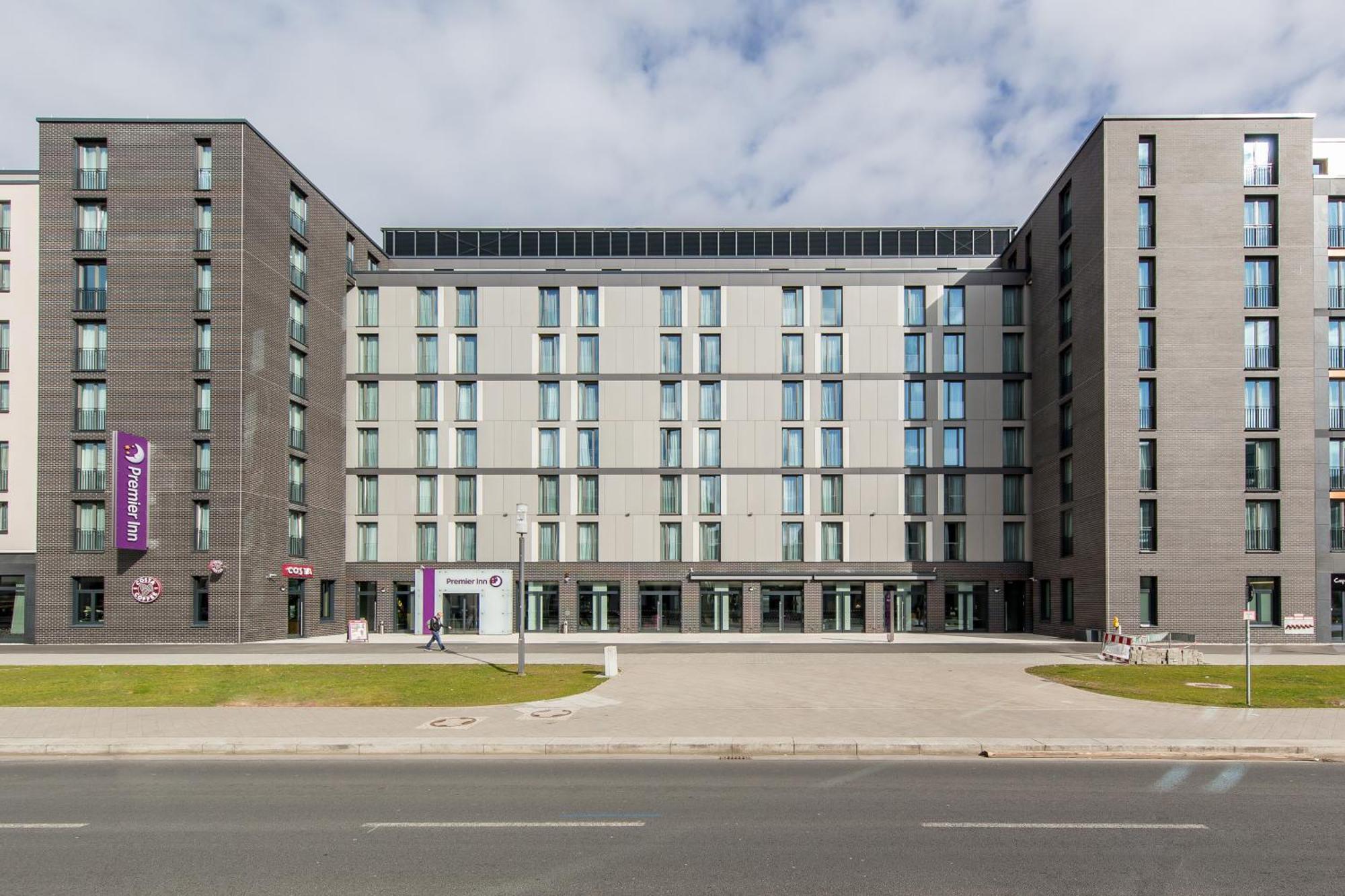 Premier Inn Frankfurt Messe Frankfurt pe Main Exterior foto